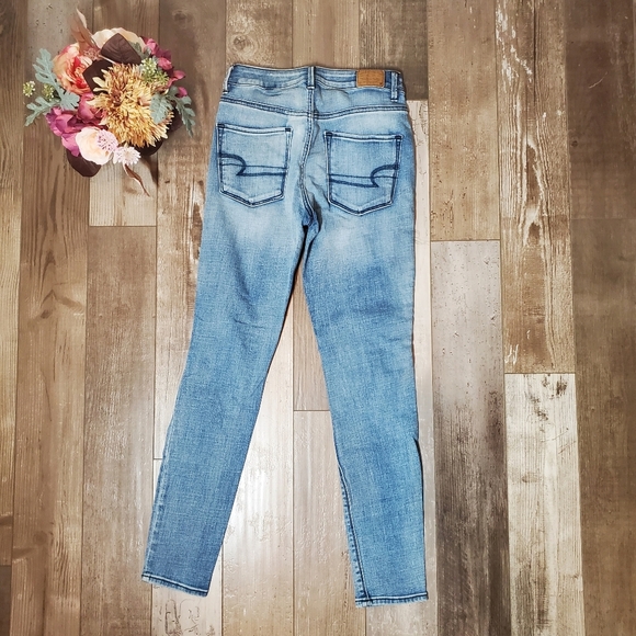 American Eagle Outfitters AEO Sky High Jeggings Vintage Collection Size 4 NWOT - Picture 13 of 16
